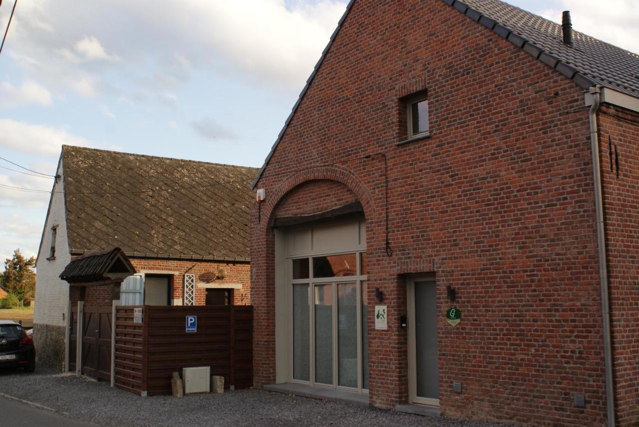Le Gite De La Reine De Hongrie Soignies Buitenkant foto